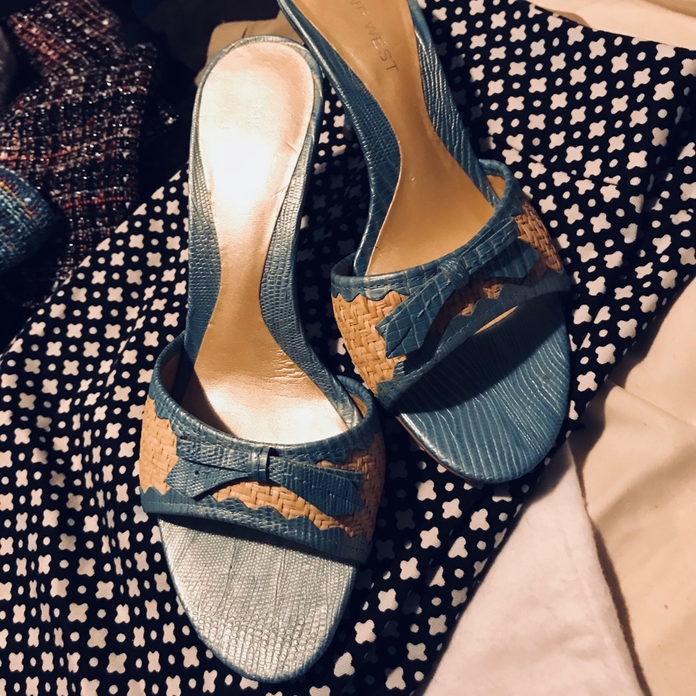 Nine West straw sandals